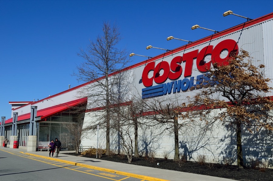 Costco の店舗外観