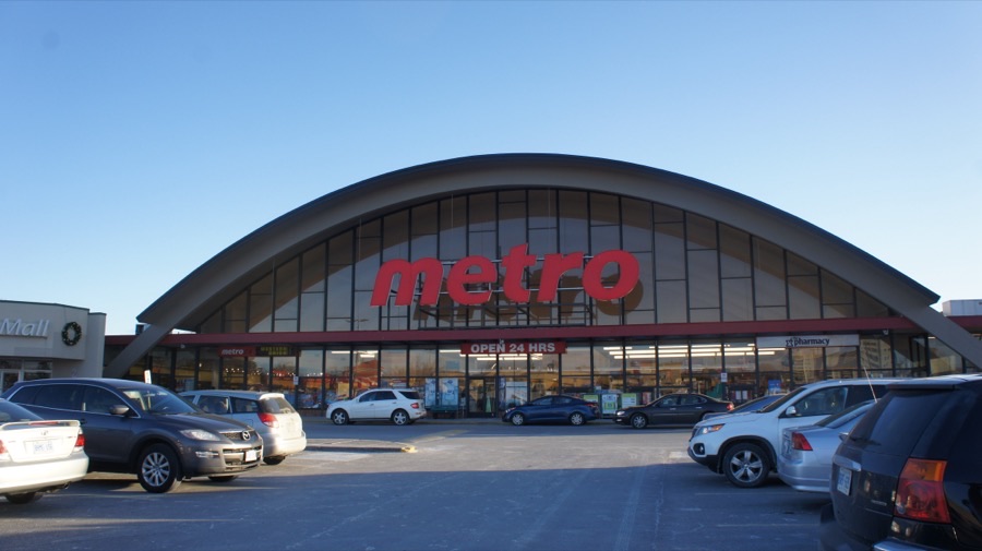 Metro の店舗外観
