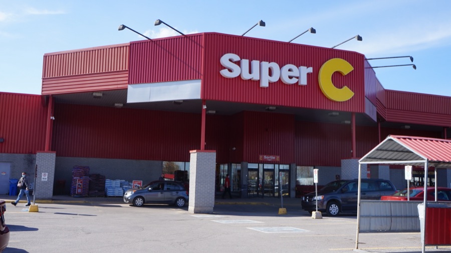 Super C の店舗外観