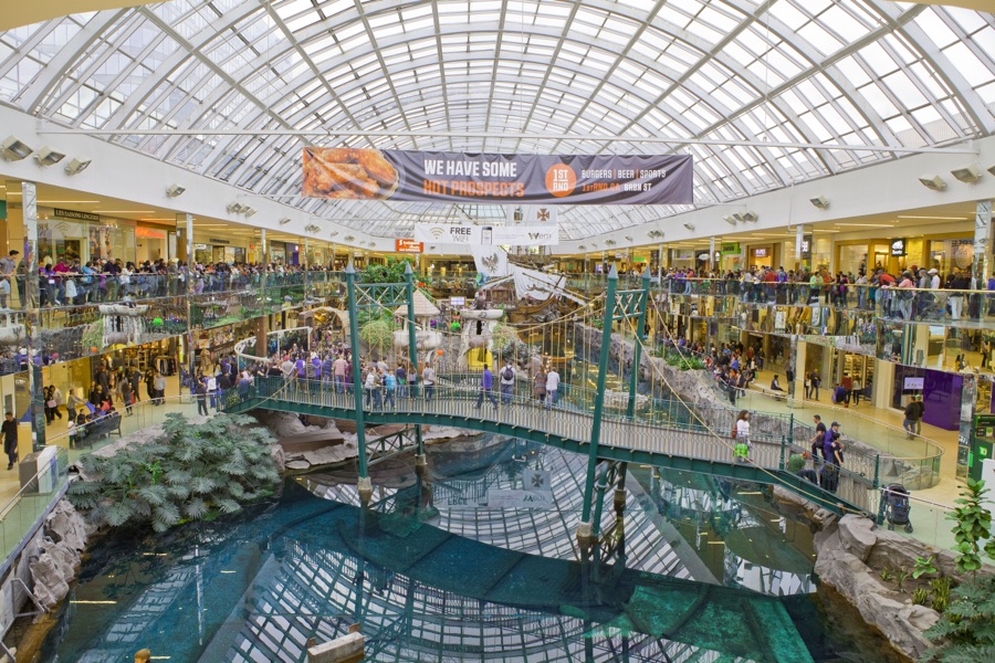 West Edmonton Mall の店舗外観